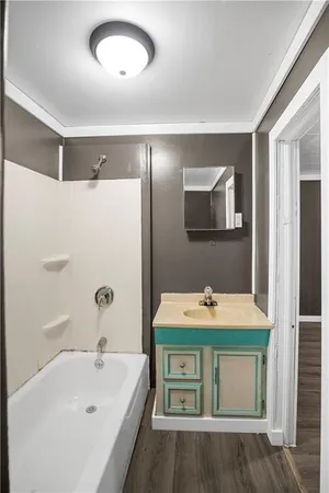 $82,900 | 325 East Lake Street, Marceline, MO 64658