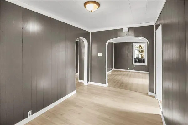 $82,900 | 325 East Lake Street, Marceline, MO 64658