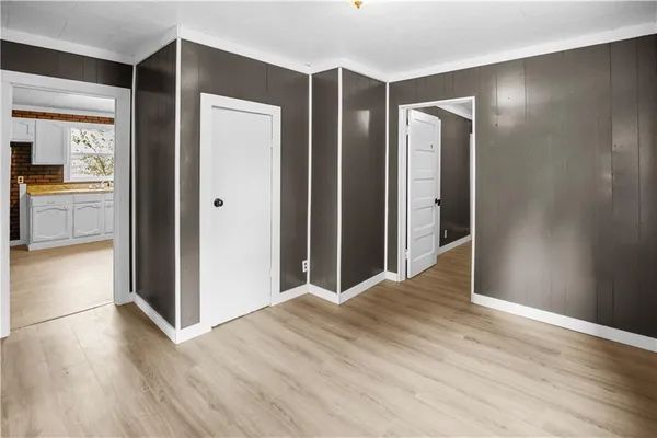 $82,900 | 325 East Lake Street, Marceline, MO 64658