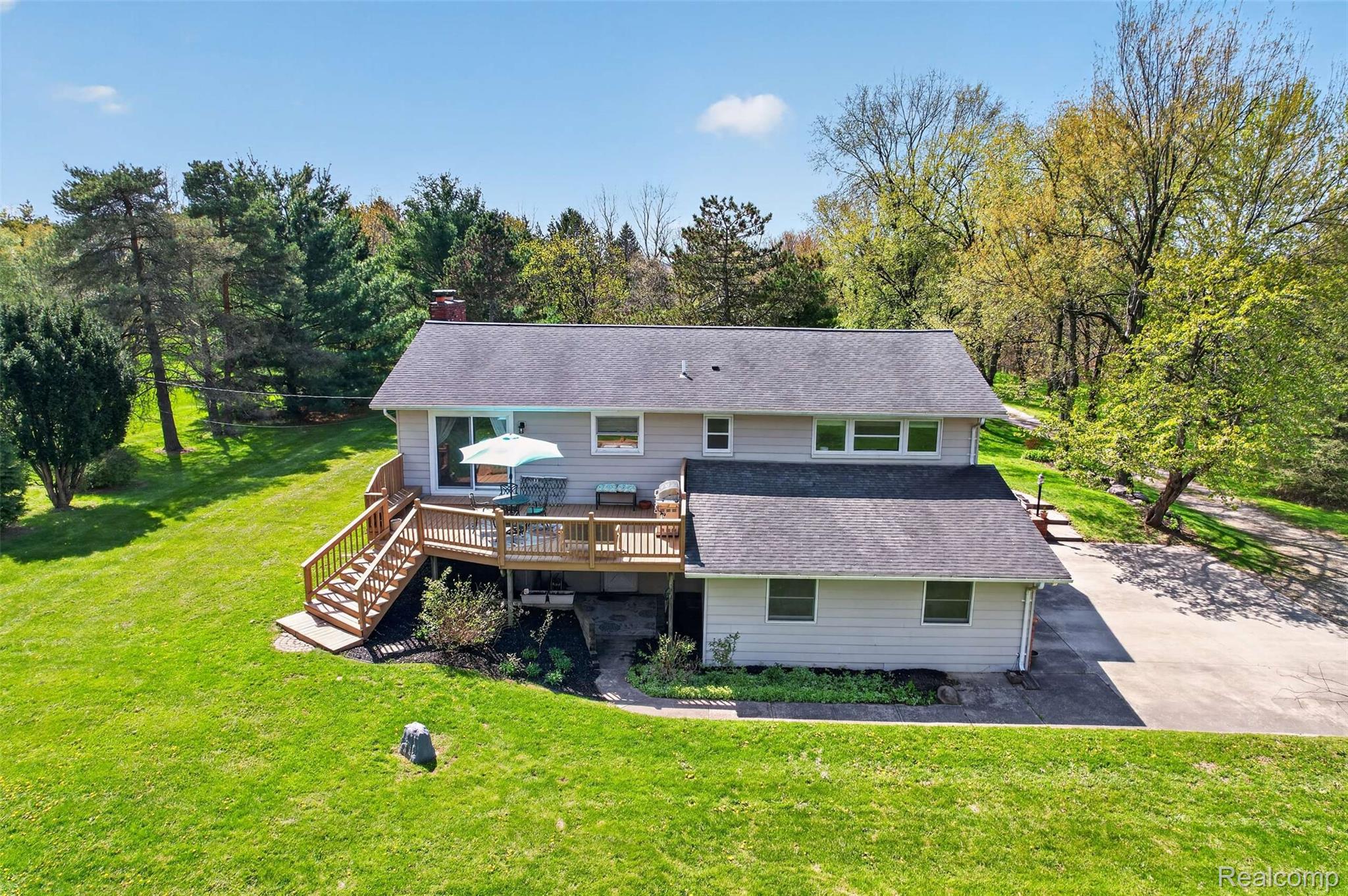1180 North Hurd Road Ortonville, MI 48462 - Photo 8 of 43 DJI_0702.jpg