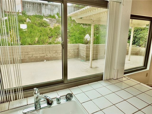 $1,200,000 | 3019 Glenbrook Street, Carlsbad, CA 92010