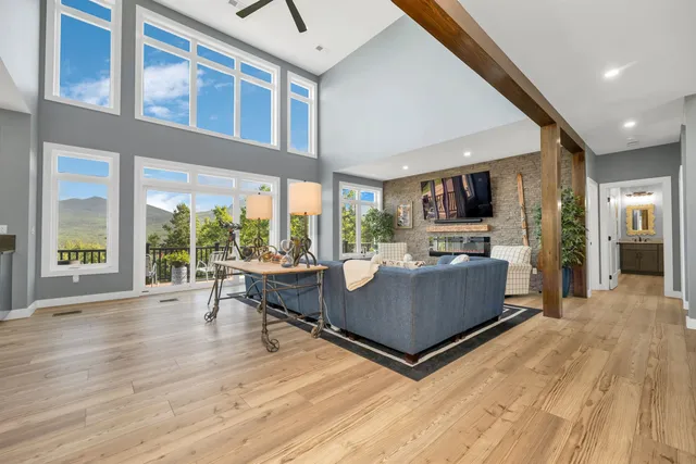 $1,895,000 | 83 Parker Ridge Road, Bartlett, NH 03812