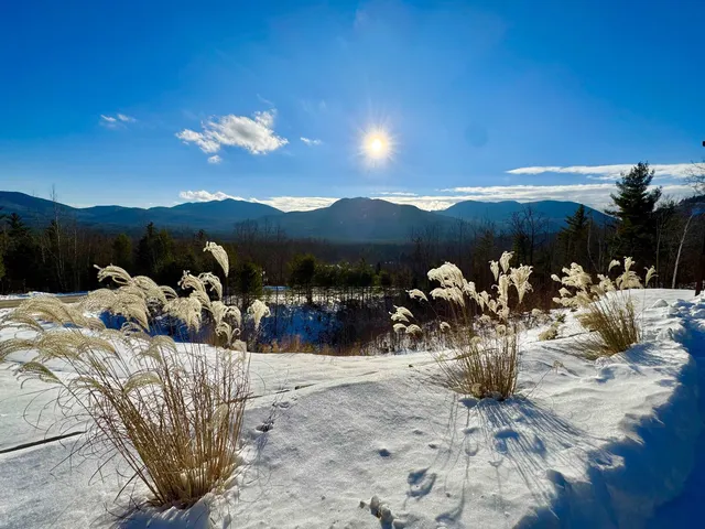 $1,895,000 | 83 Parker Ridge Road, Bartlett, NH 03812