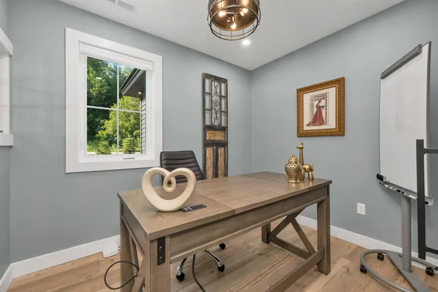 $1,895,000 | 83 Parker Ridge Road, Bartlett, NH 03812