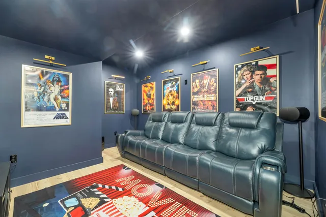 $1,895,000 | 83 Parker Ridge Road, Bartlett, NH 03812