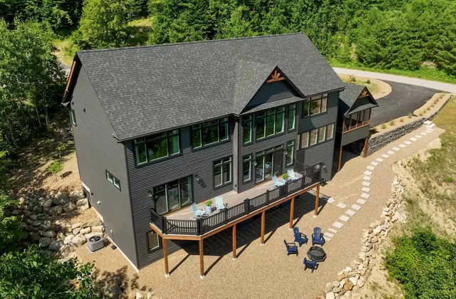 $1,895,000 | 83 Parker Ridge Road, Bartlett, NH 03812