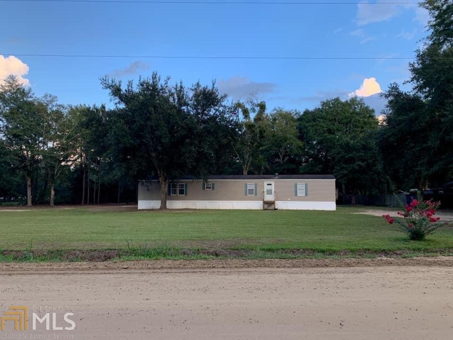 499 Laxton Road Jesup, GA 31545 - Photo 1 of 1