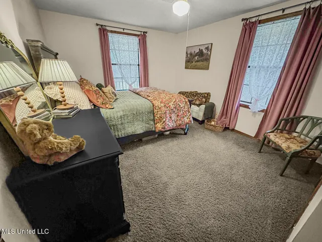 $699,000 | 5 Spokane Road, Natchez, MS 39120