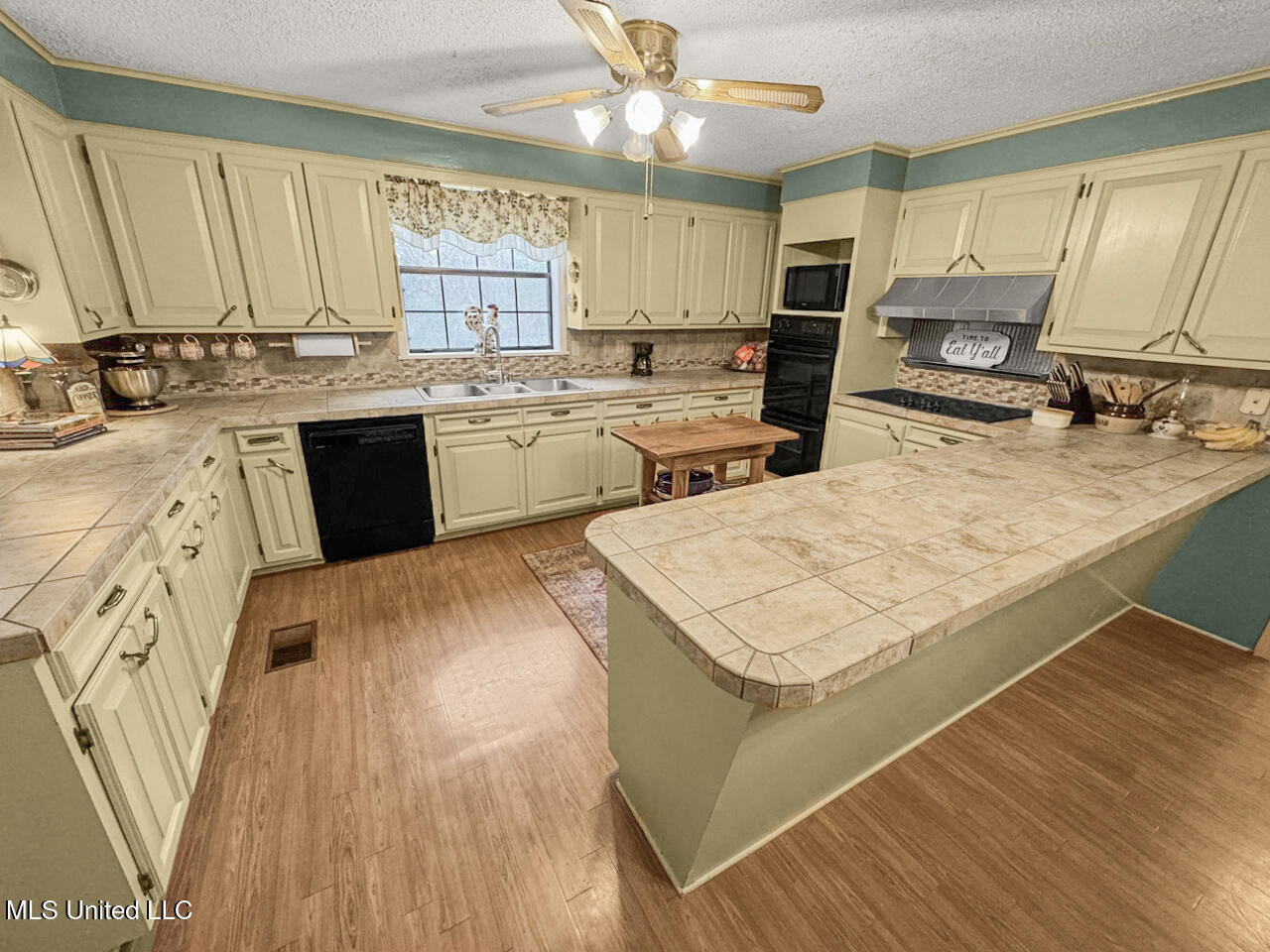 5 Spokane Road Natchez, MS 39120 - Photo 5 of 58 IMG_1513 Large