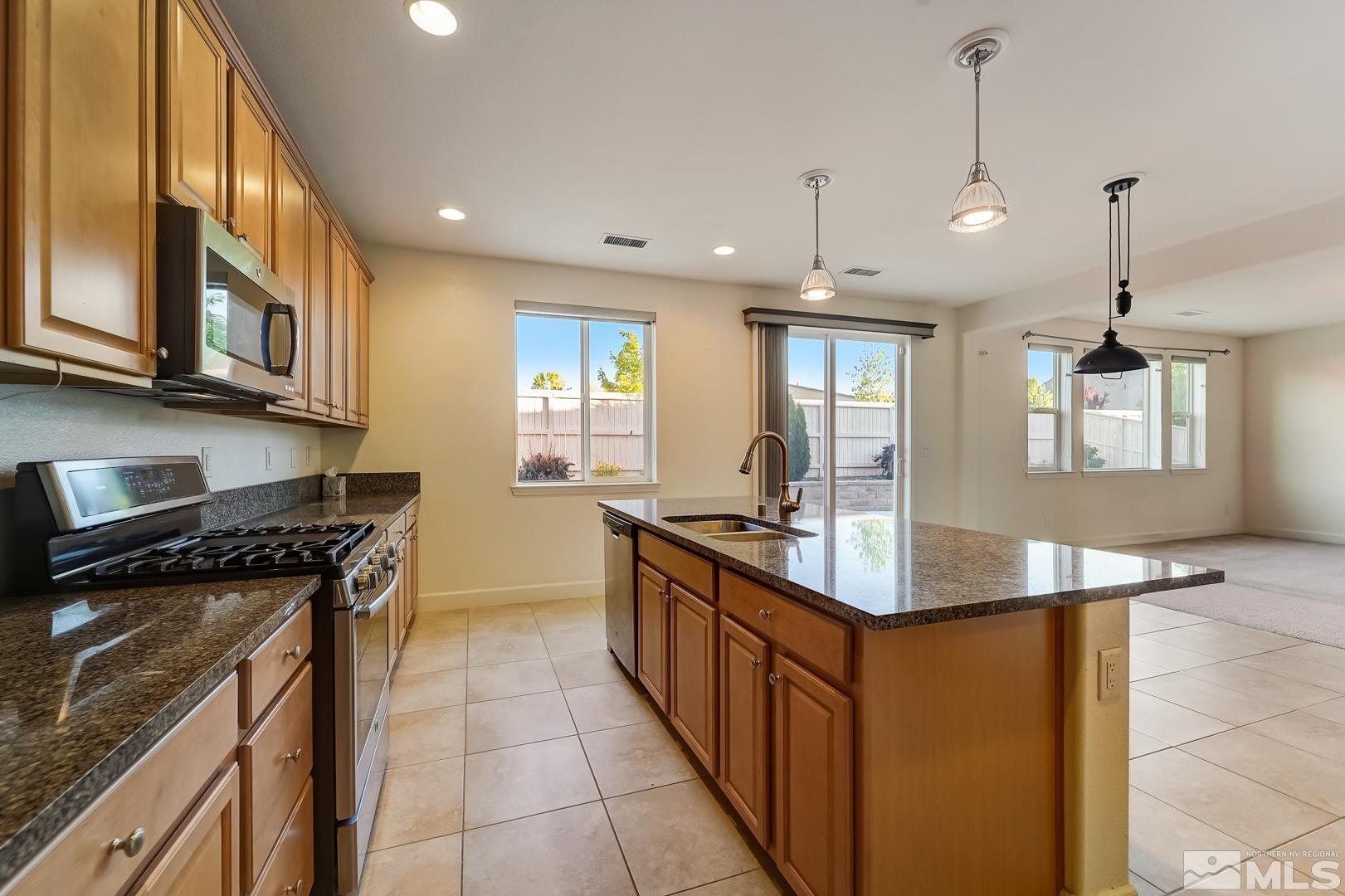 1870 Fledge Creek Drive Reno, NV 89521 - Photo 13 of 35 Photo 13