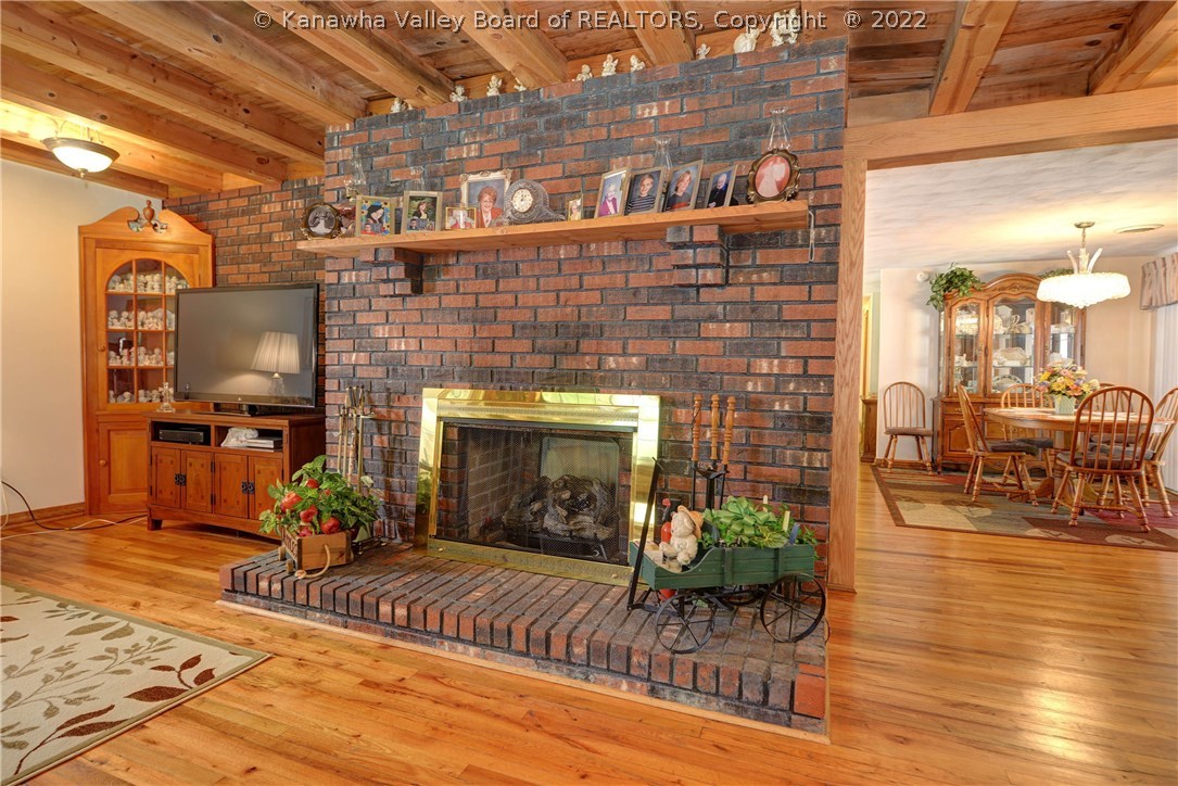 222 Elk River Road Procious, WV 25164 - Photo 11 of 29 Gallery Image 11