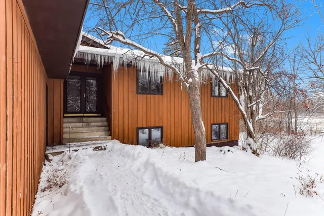 $420,000 | 2593 58th Street Northeast, Buffalo, MN 55313