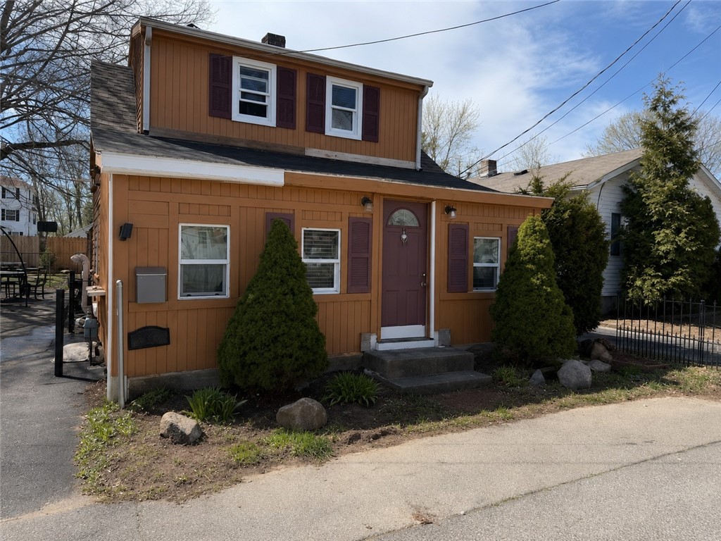 77 Huron Street Warwick, RI 02889 - Photo 9 of 9