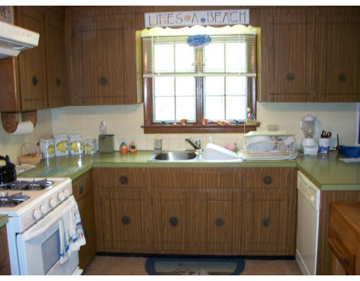 123 Duck Pond Rd Extension Dennis, MA 02660 - Photo 6 of 10 Gallery Image 6