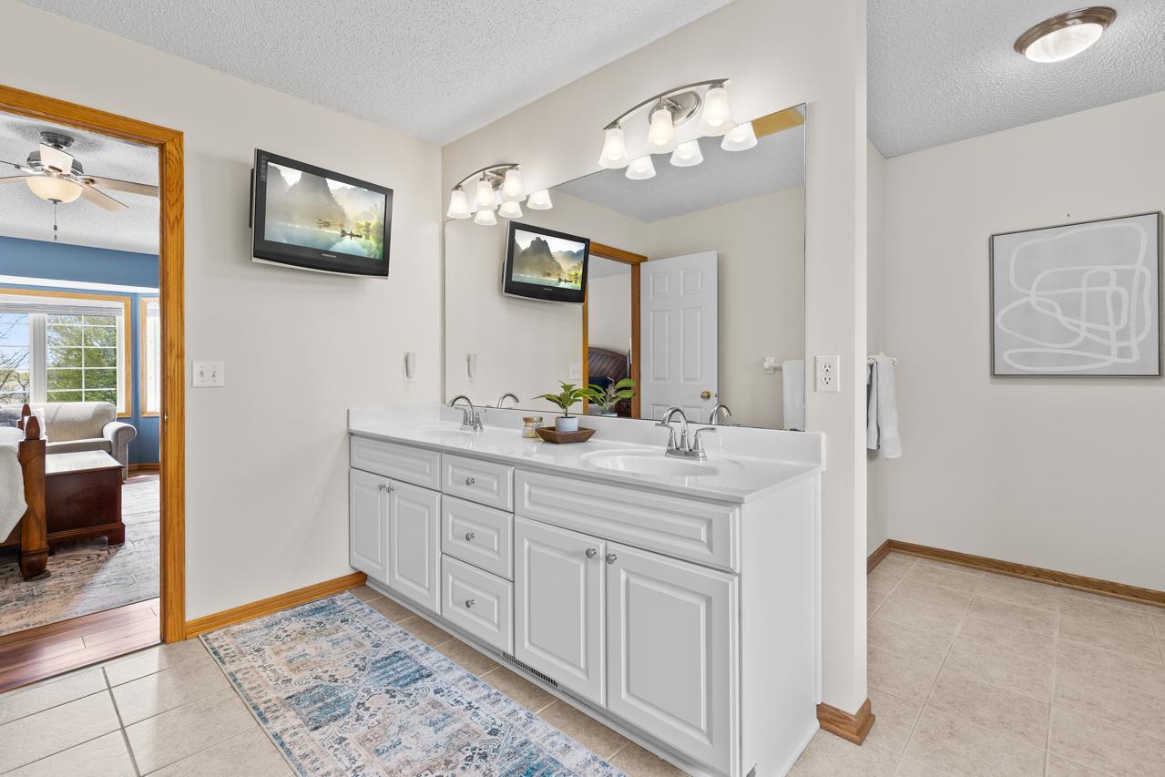 9724 Geisler Road Eden Prairie, MN 55347 - Photo 25 of 65