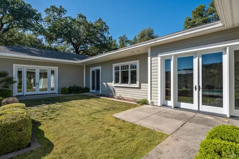 $1,360,000 | 8601 East Potter Valley Road, Potter Valley, CA 95469