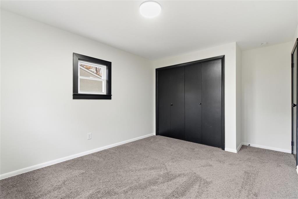 125 South Jamestown Road Coraopolis, PA 15108 - Photo 25 of 44 a view of an empty room