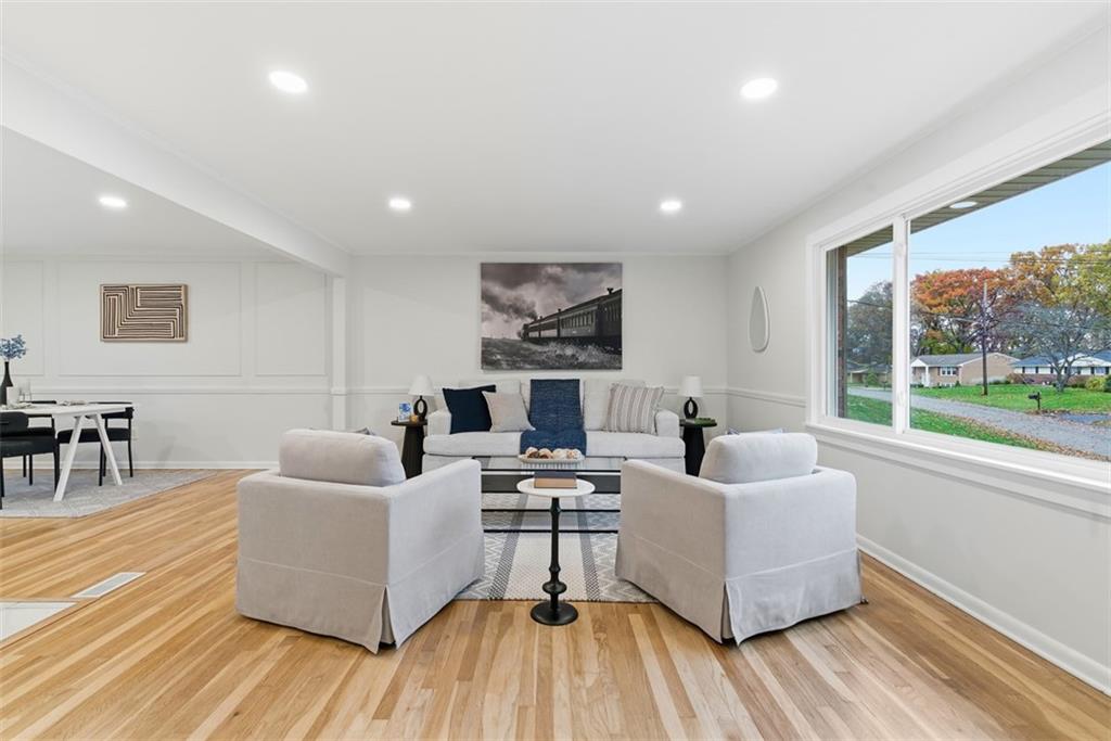 125 South Jamestown Road Coraopolis, PA 15108 - Photo 7 of 44 a living room with furniture and a large window