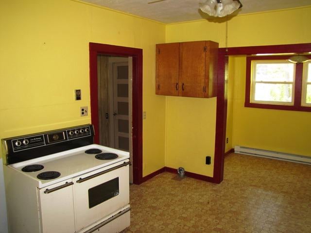 2402 Lillydale-Back Creek Road Union, WV 24983 - Photo 22 of 49 Gallery Image 22