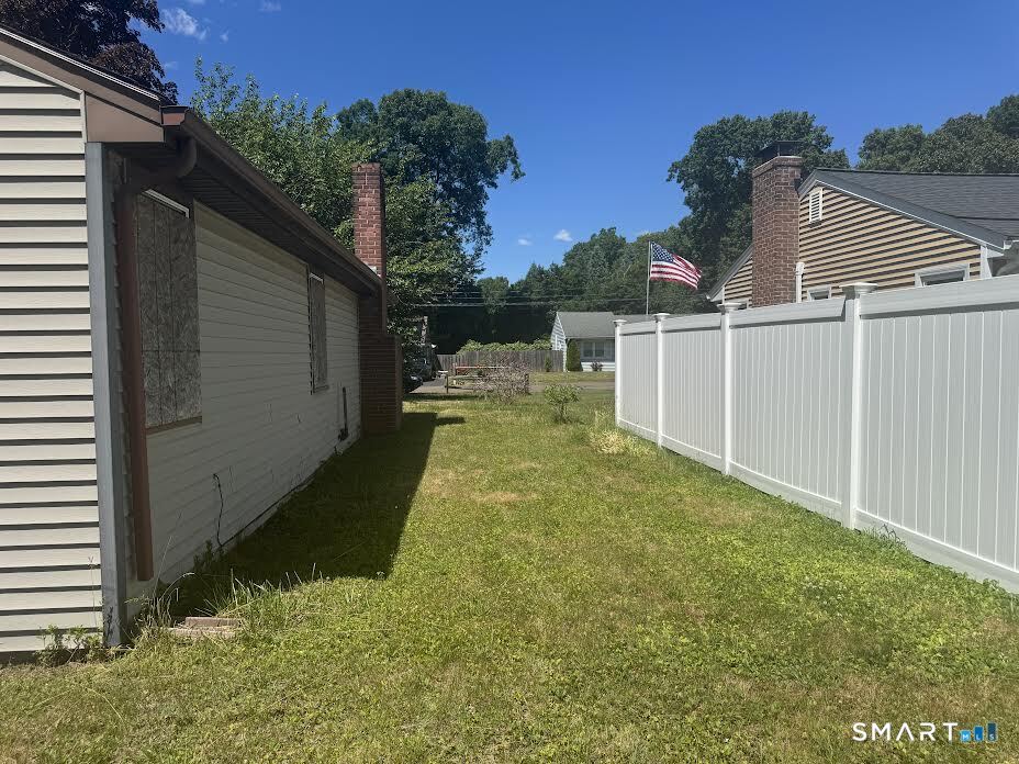 89 Robin Hill Road Meriden, CT 06450 - Photo 3 of 7