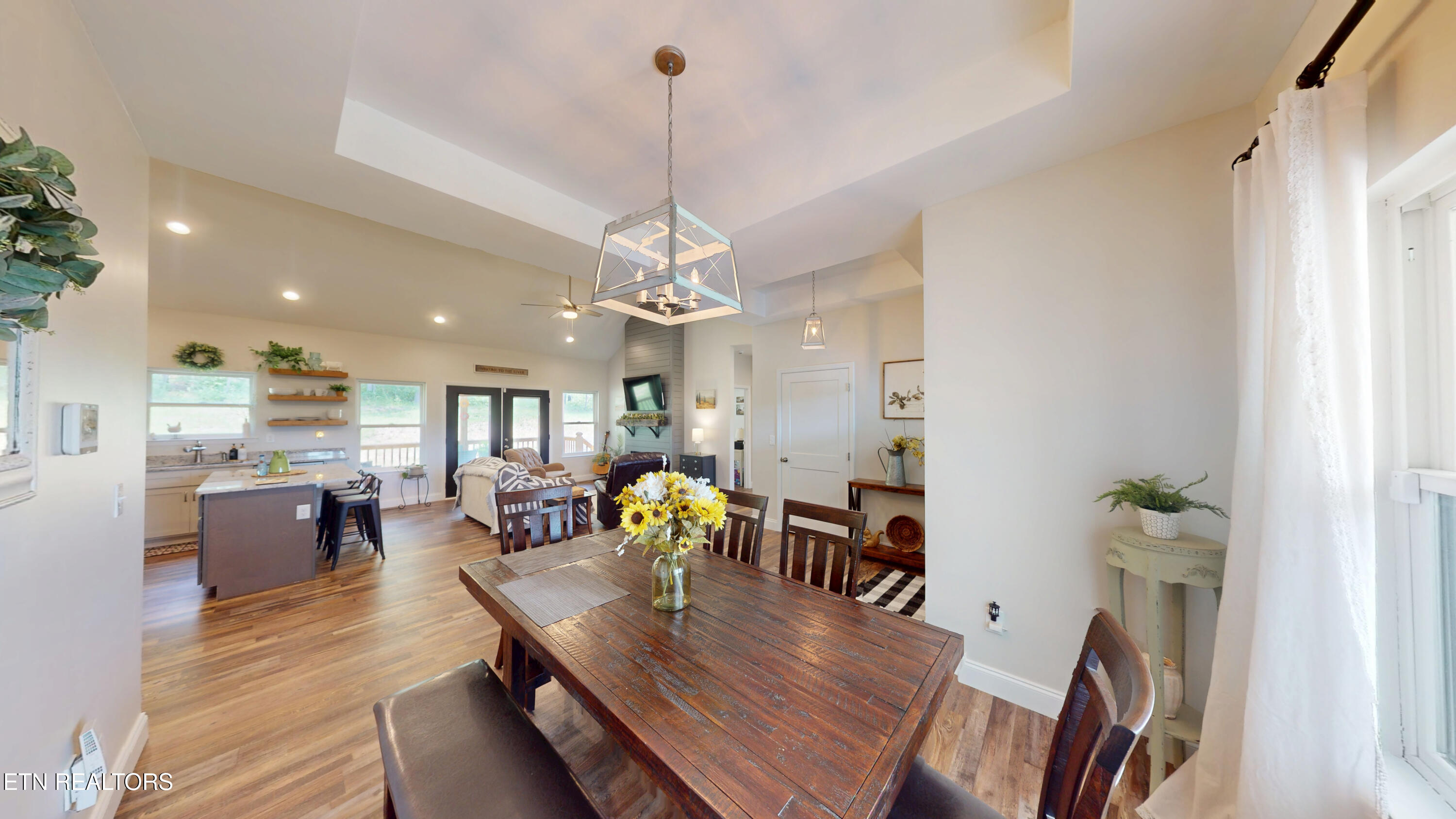 3773 Blythes Ferry Road Dayton, TN 37321 - Photo 11 of 34 10-Dining Area 1.5
