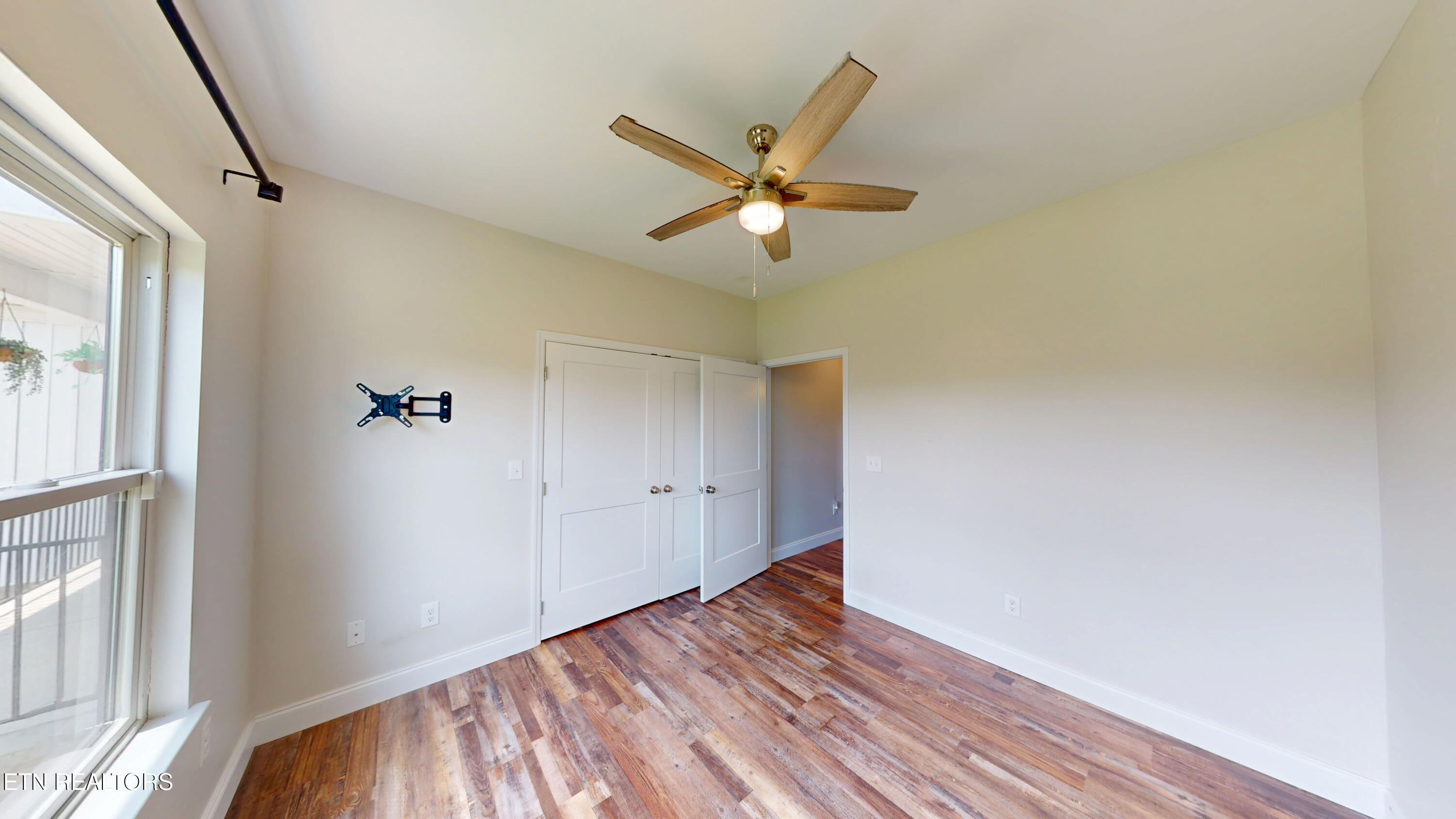 3773 Blythes Ferry Road Dayton, TN 37321 - Photo 20 of 34 19-Bedroom 2.5