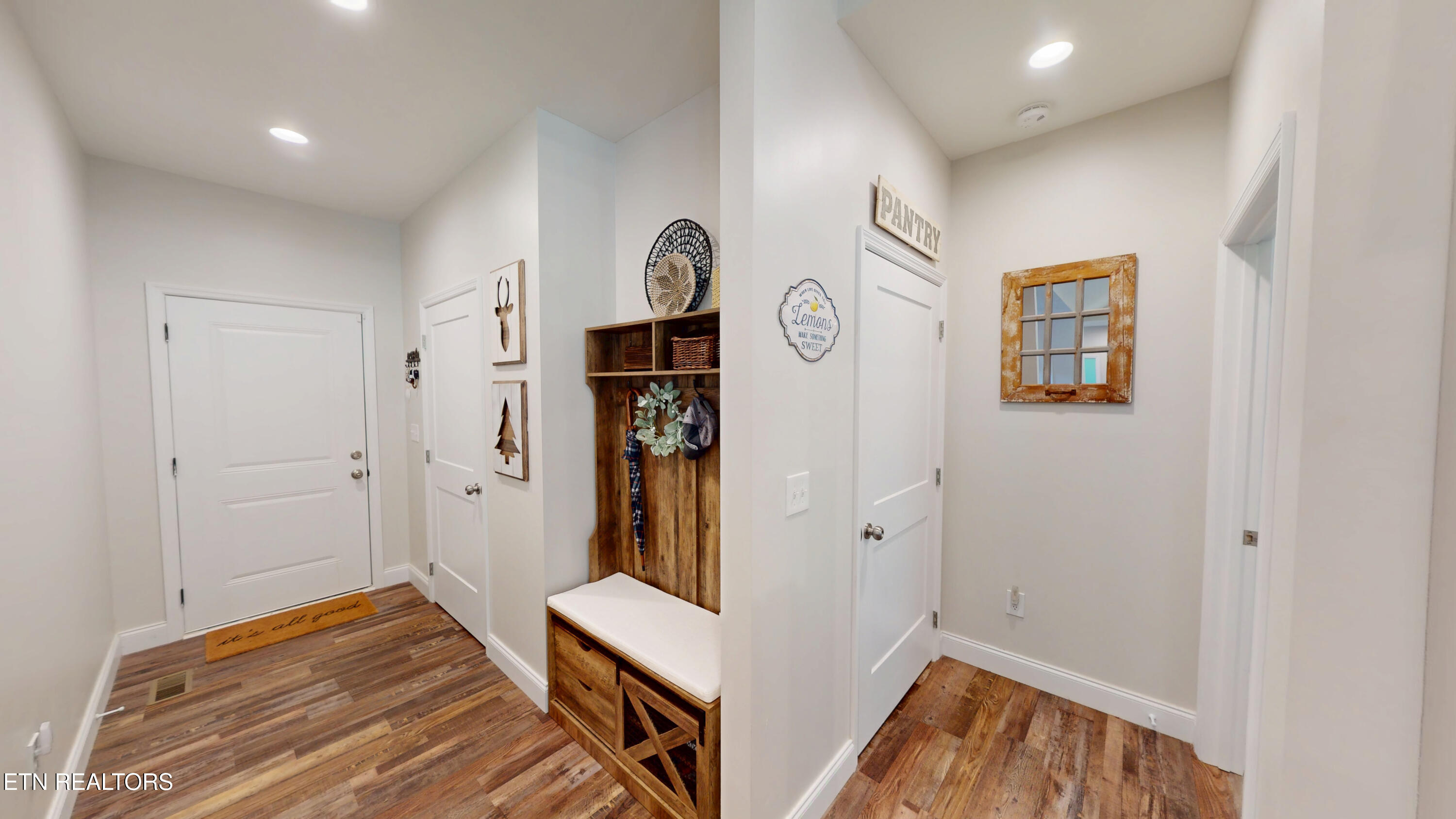 3773 Blythes Ferry Road Dayton, TN 37321 - Photo 10 of 34 10.5 - Garage Hall