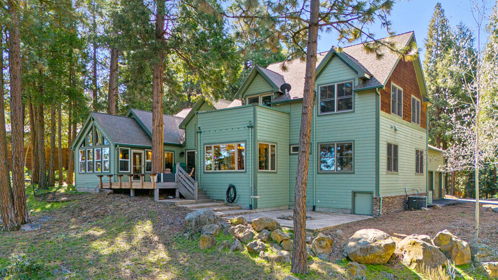 11427 Kestrel Road Klamath Falls, OR 97601 - Photo 10 of 60 11427KestrelRd.-ExteriorUpdates-22
