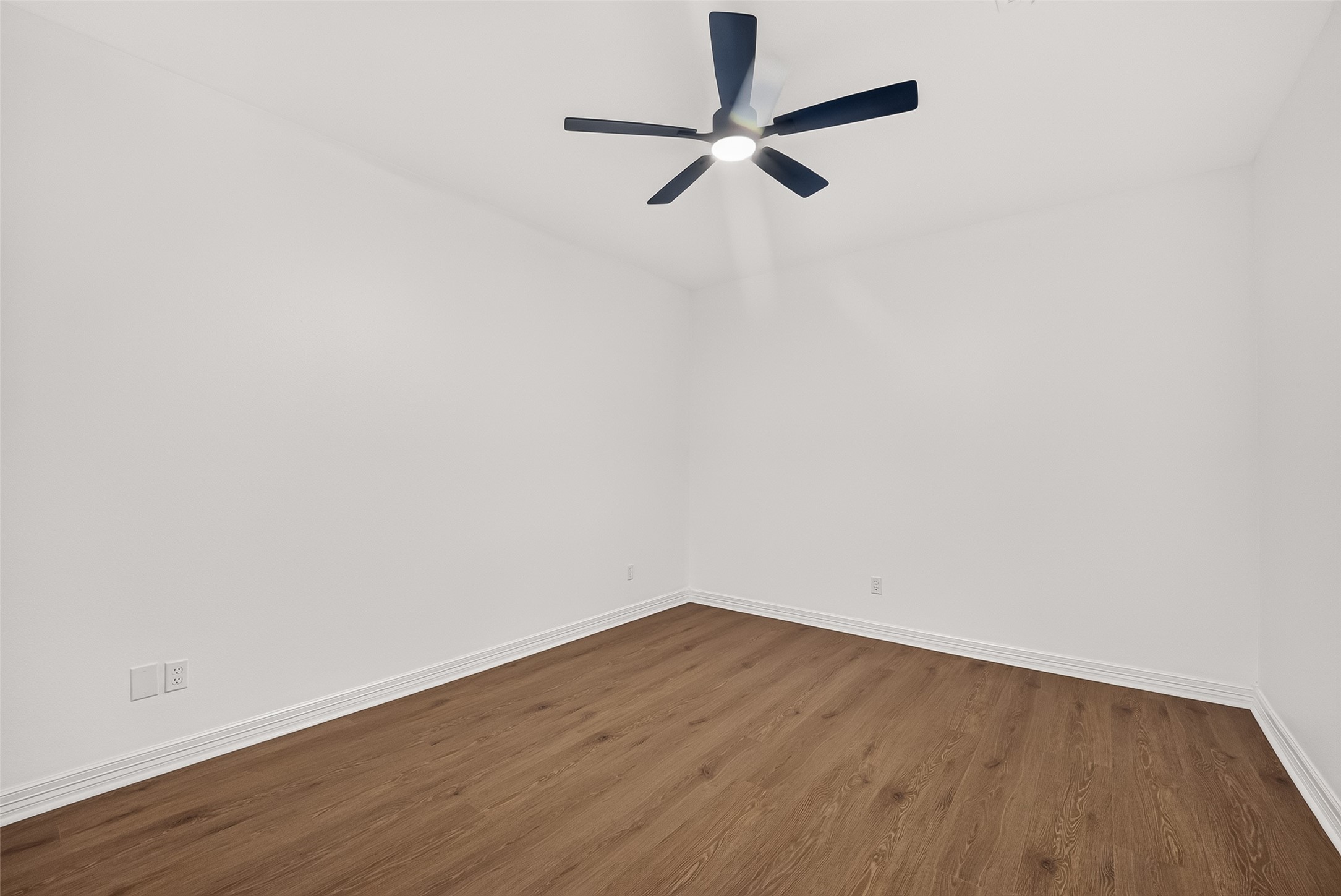 4415 Country Club View Baytown, TX 77521 - Photo 27 of 50 Bedroom