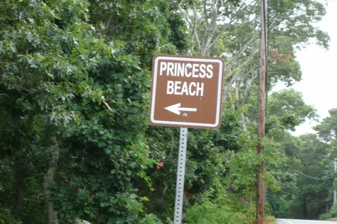 $319,900 | 6 Thomas Court, Dennis, MA 02638