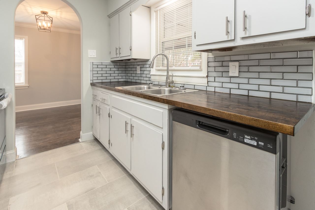 1636 Lewellen Road Memphis, TN 38116 - Photo 6 of 24 Gallery Image 6