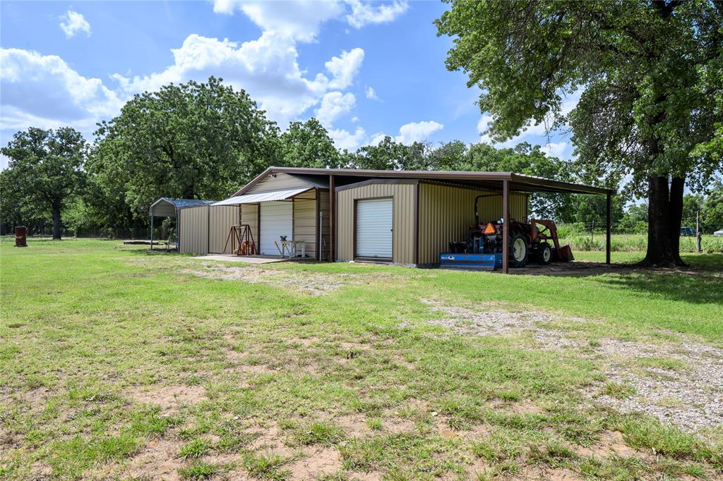 2022 Lamkin Road Mineral Wells, TX 76067 - Photo 29 of 35