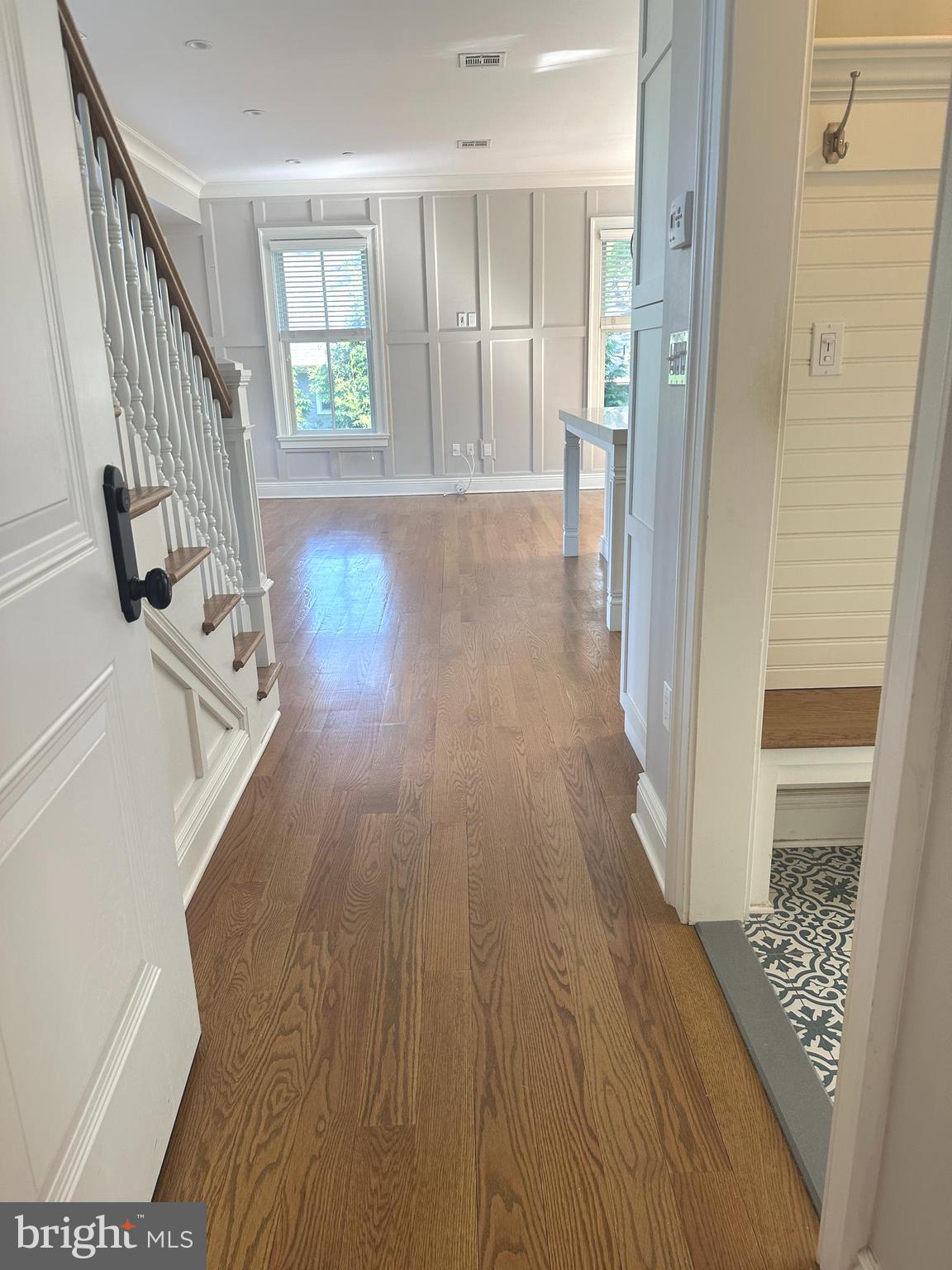 200 West Wayne Avenue, Unit 5 Wayne, PA 19087 - Photo 5 of 16 Entry way with mudroom to the right