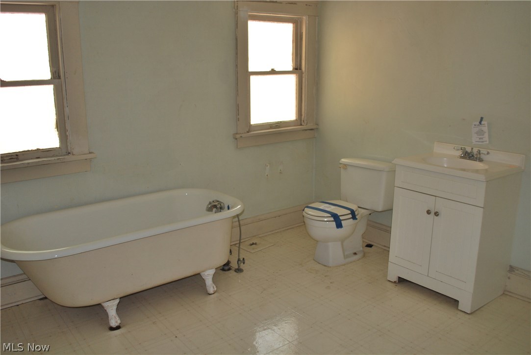 2133 Stillman Road Cleveland, OH 44118 - Photo 20 of 34 Gallery Image 20