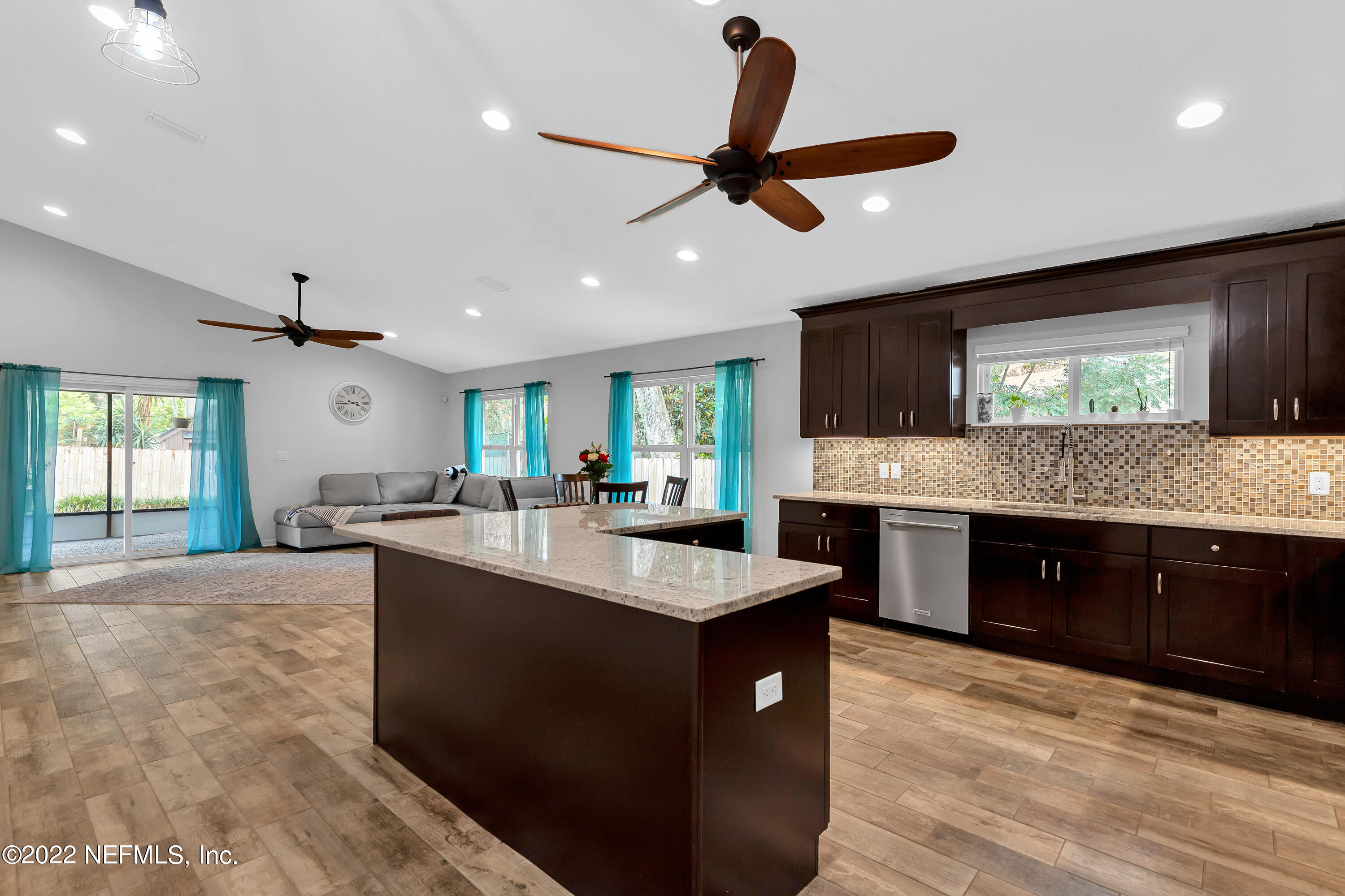 11546 Jonathan Road Jacksonville, FL 32225 - Photo 7 of 31 IMG_9202