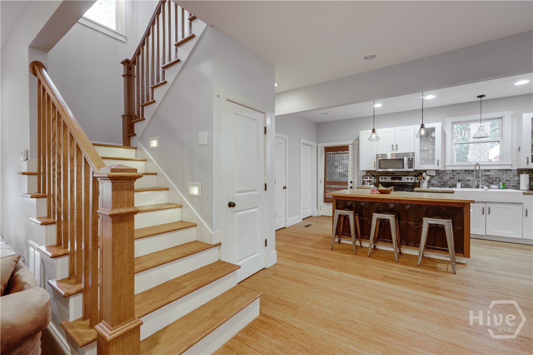 139 Hillside Street Athens, GA 30601 - Photo 8 of 31