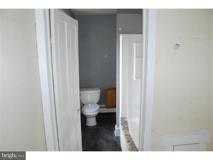 619 Ridge Road Spring City, PA 19475 - Photo 13 of 16 Bathroom