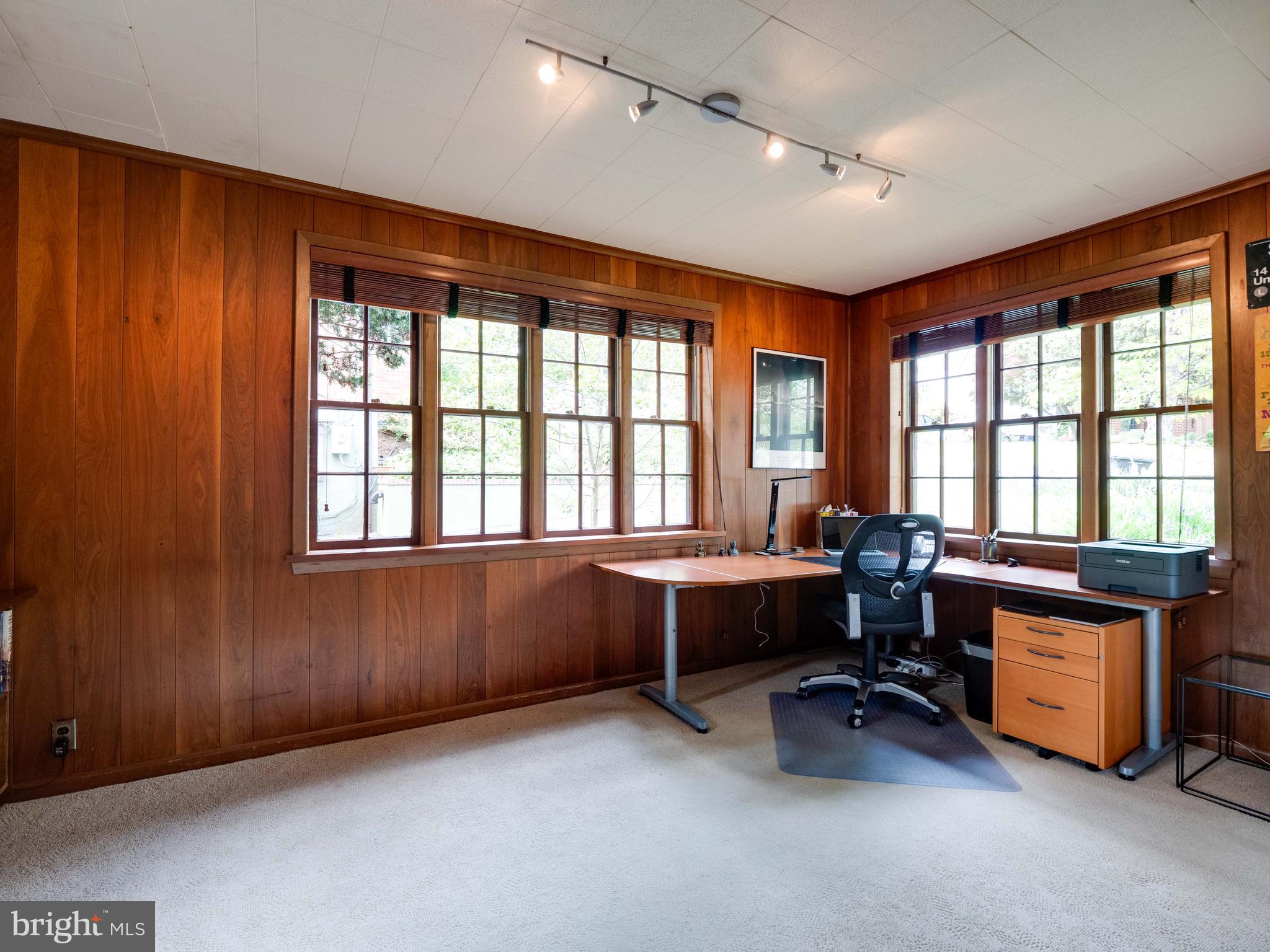 3820 Chesterbrook Road Arlington, VA 22207 - Photo 17 of 43 Great home office/den