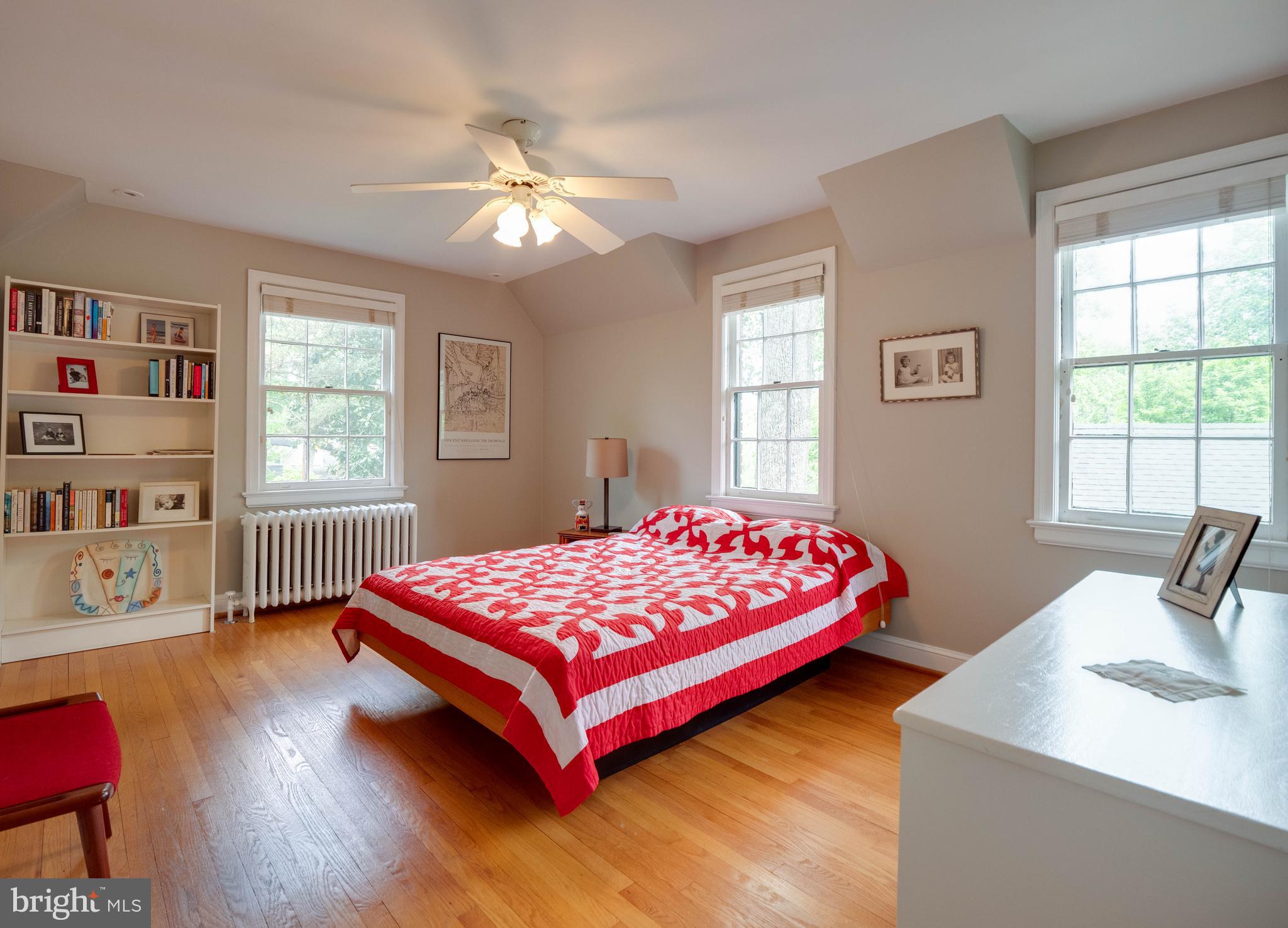3820 Chesterbrook Road Arlington, VA 22207 - Photo 23 of 43 Upper level bedroom #2