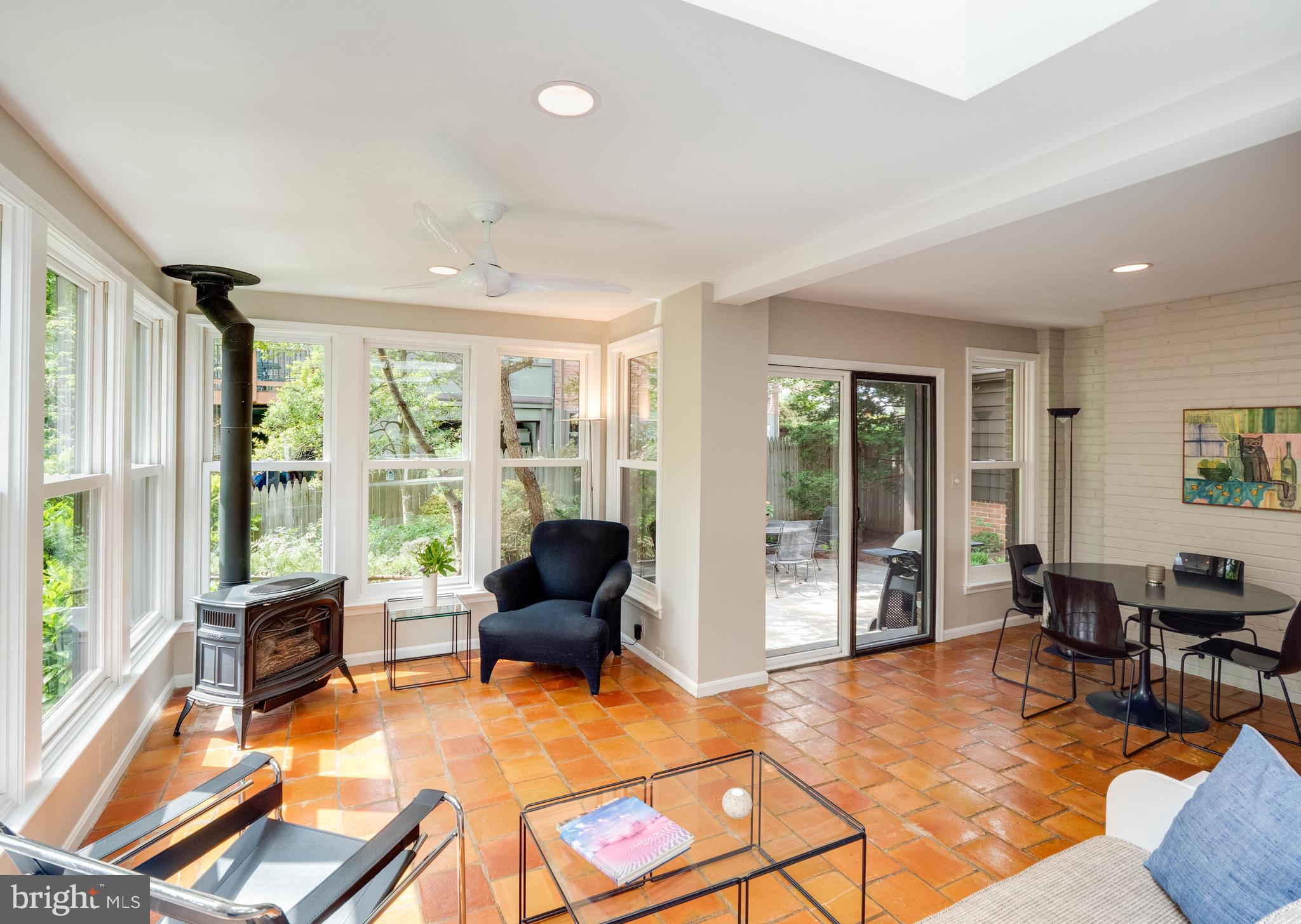 3820 Chesterbrook Road Arlington, VA 22207 - Photo 10 of 43 Family room with private patio access