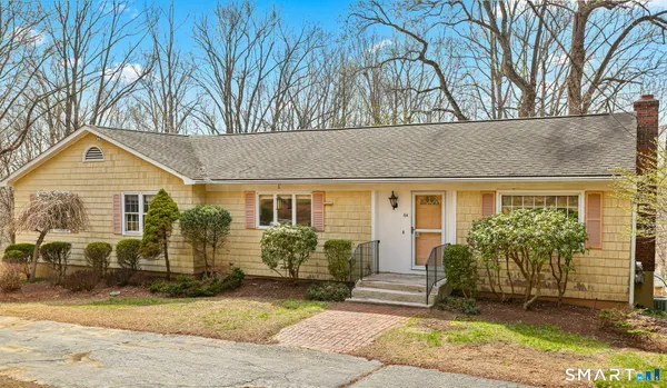 $617,000 | 64 Mariner Circle, Trumbull, CT 06611
