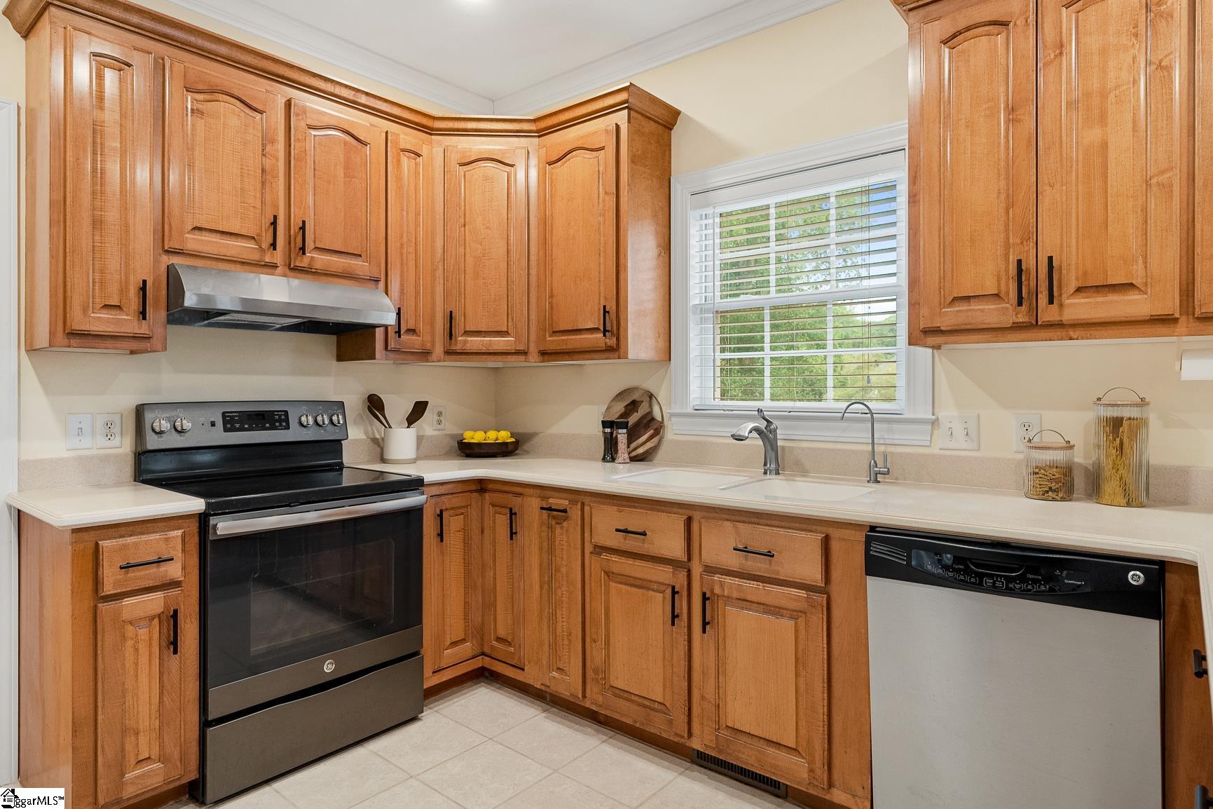 108 Birch River Road Greenville, SC 29611 - Photo 12 of 50 Gallery Image 12