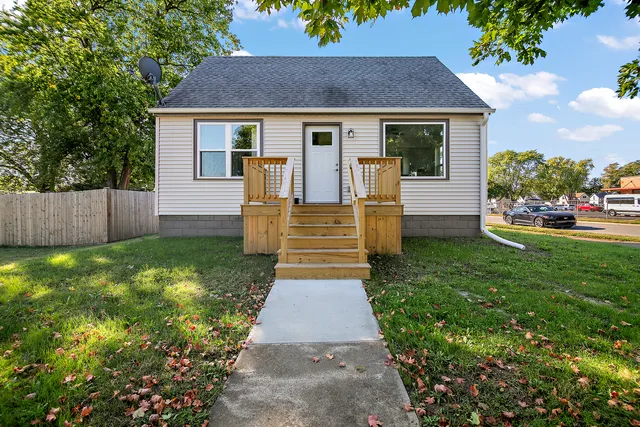 $239,999 | 195 North Michigan Avenue, Bradley, IL 60915