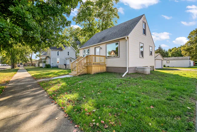 $239,999 | 195 North Michigan Avenue, Bradley, IL 60915