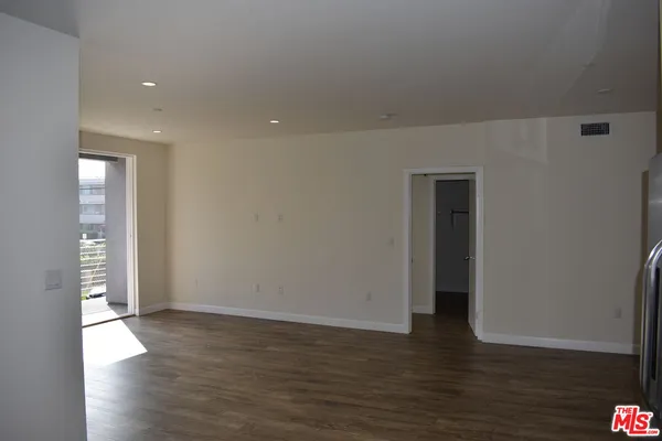 $3,845 | 4504 Colbath Avenue, Sherman Oaks, CA 91423