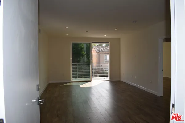 $3,845 | 4504 Colbath Avenue, Sherman Oaks, CA 91423