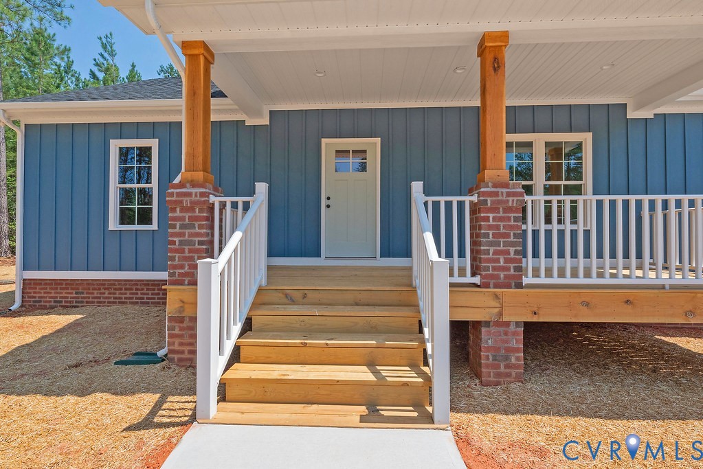 5200 Three Chopt Road Louisa, VA 23093 - Photo 7 of 47 a view of a entrance with stairs