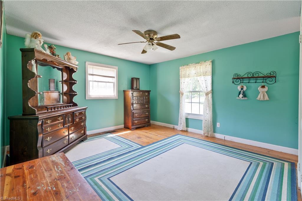 5740 Murray Road Winston-Salem, NC 27106 - Photo 17 of 23 Gallery Image 17