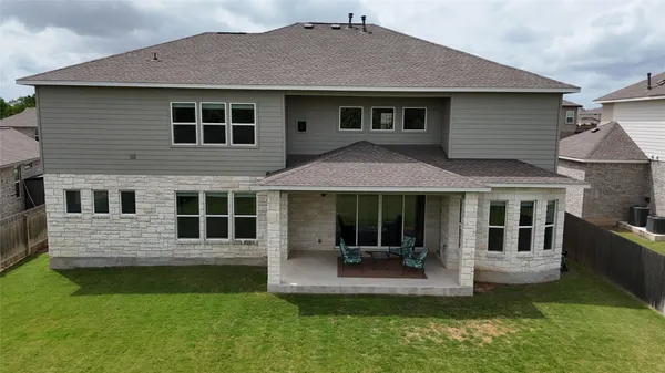 $749,000 | 200 Great Lawn Bend, Liberty Hill, TX 78642