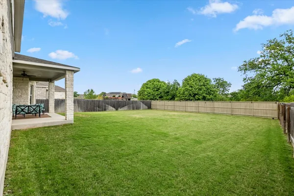 $749,000 | 200 Great Lawn Bend, Liberty Hill, TX 78642